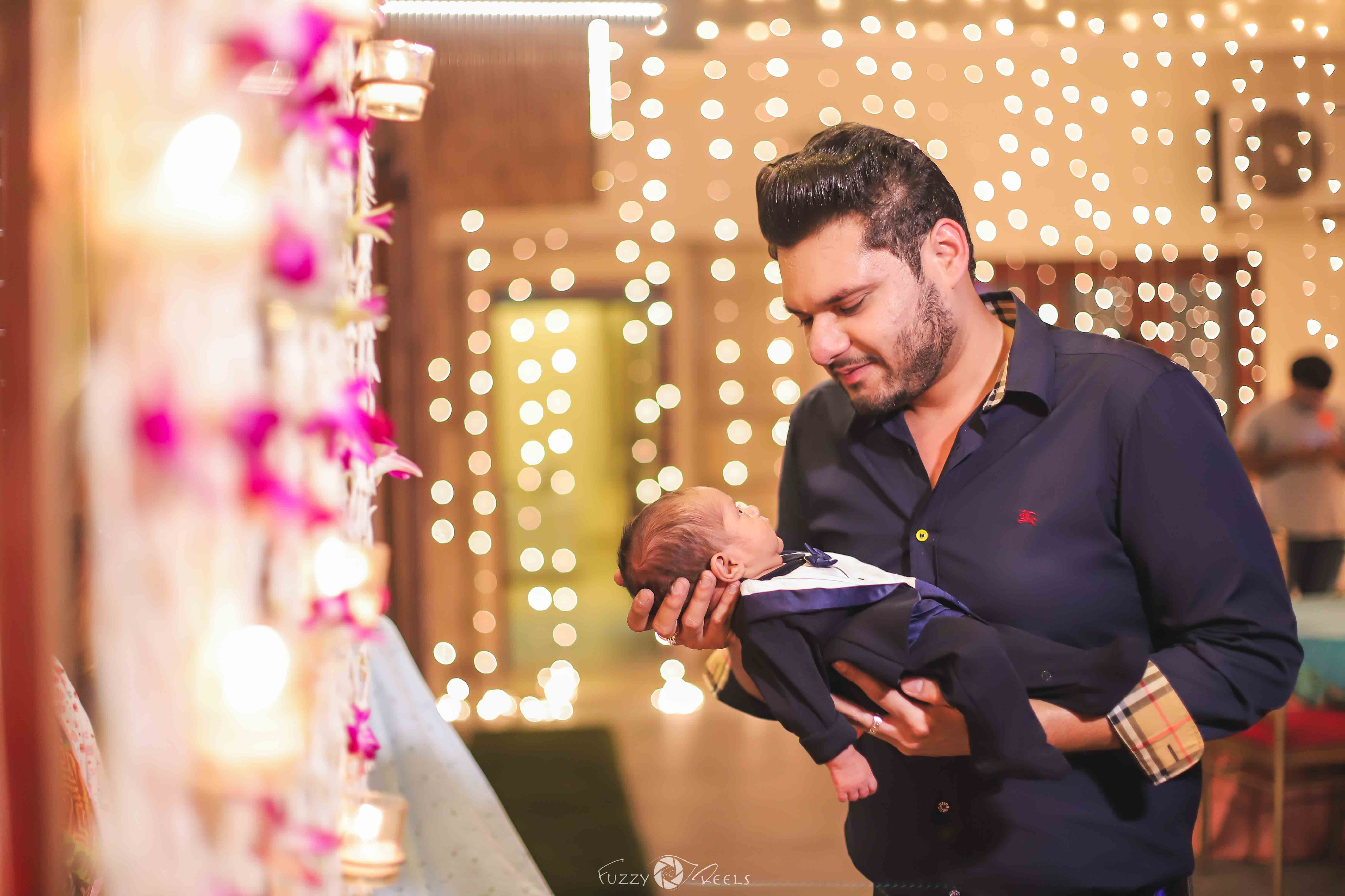 father with his newborn